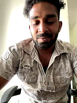 Handsomehunk 4U online show from September 26, 6:33 am