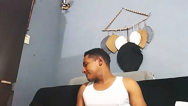 Grandeygruesa1 online show from February 28, 11:04 pm