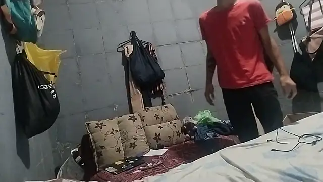 UncutToyBoy23cm online show from June 3, 3:17 pm
