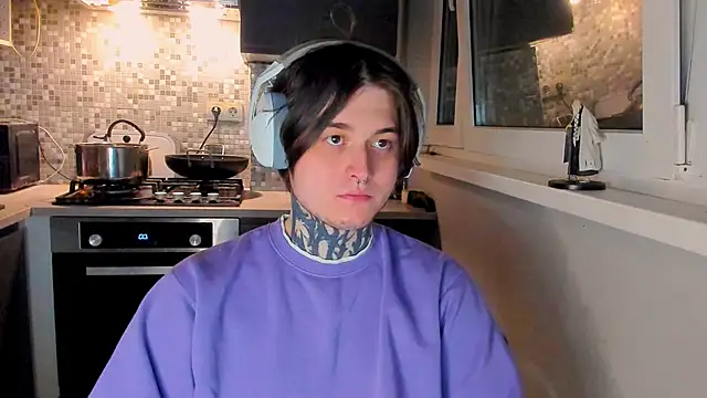  torfin  online show from February 21, 10:00 pm