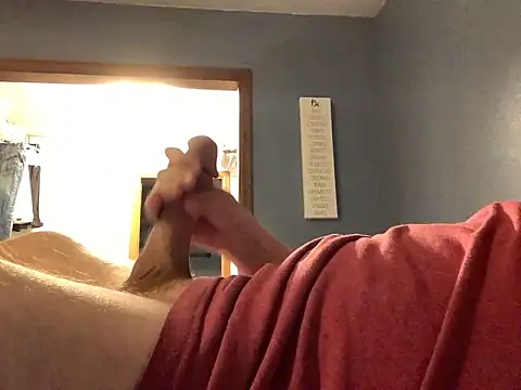 Snapshot of Hebrewhammers42 chatting on March 12, 5:57 am Hebrewhammers42 online show from March 12, 5:57 am