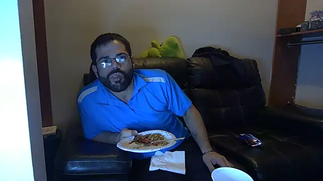 Zander823 online show from March 11, 2:29 am