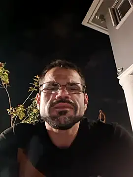 Zander823 online show from February 18, 4:32 am