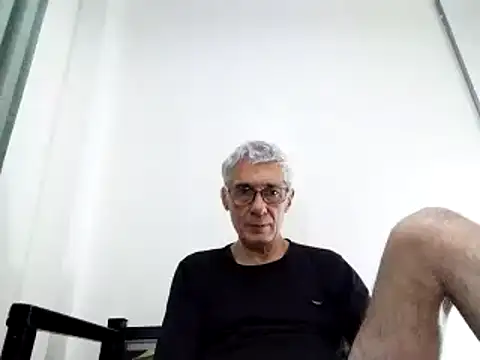 Snapshot of BIGUNCUTHARDCOCK chatting on January 23, 12:09 pm BIGUNCUTHARDCOCK online show from January 23, 12:09 pm