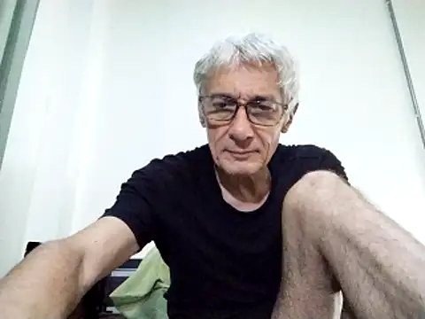 Snapshot of BIGUNCUTHARDCOCK chatting on March 17, 1:19 pm BIGUNCUTHARDCOCK online show from March 17, 1:19 pm
