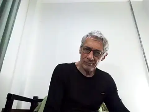 Snapshot of BIGUNCUTHARDCOCK chatting on February 3, 10:47 am BIGUNCUTHARDCOCK online show from February 3, 10:47 am