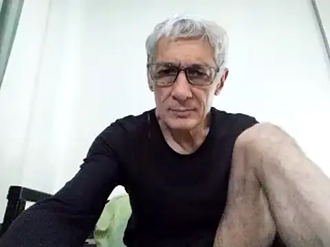 Snapshot of BIGUNCUTHARDCOCK chatting on January 31, 10:52 am BIGUNCUTHARDCOCK online show from January 31, 10:52 am