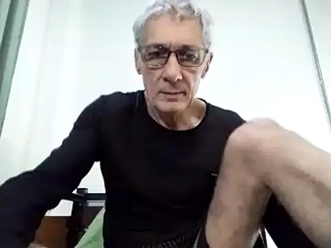 Snapshot of BIGUNCUTHARDCOCK chatting on January 25, 10:51 am BIGUNCUTHARDCOCK online show from January 25, 10:51 am