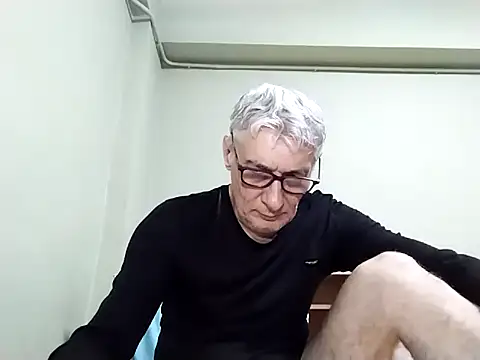 BIGUNCUTHARDCOCK online show from January 14, 3:11 am