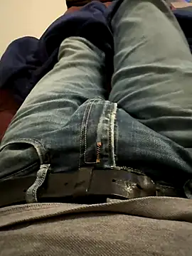 Snapshot of spanner91111 chatting on October 27, 2:52 pm spanner91111 online show from October 27, 2:52 pm