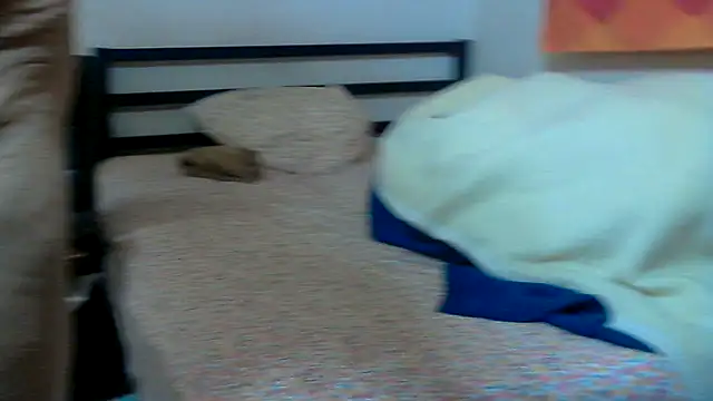 jamietbackcockslut online show from March 21, 4:29 pm