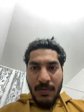 vinzpnr210 online show from March 1, 3:01 pm