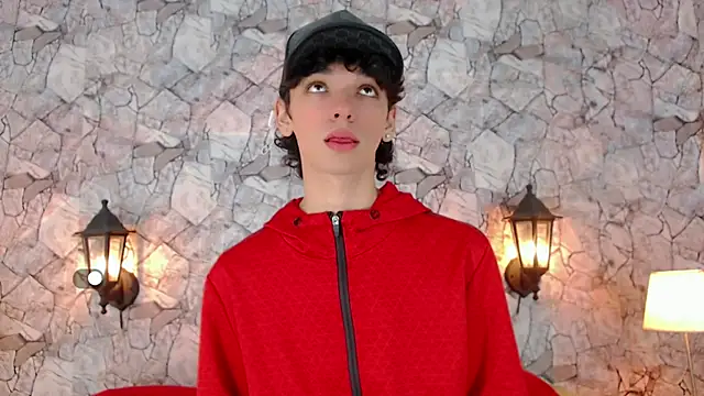 Snapshot of SexyJuliii21 chatting on March 1, 3:21 am SexyJuliii21 online show from March 1, 3:21 am