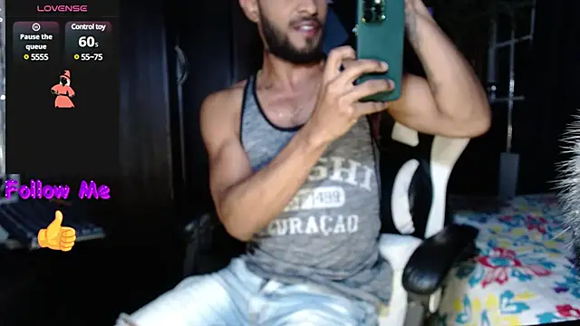 the dog lian online show from January 15, 10:57 pm