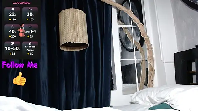 the dog lian online show from January 30, 1:10 pm