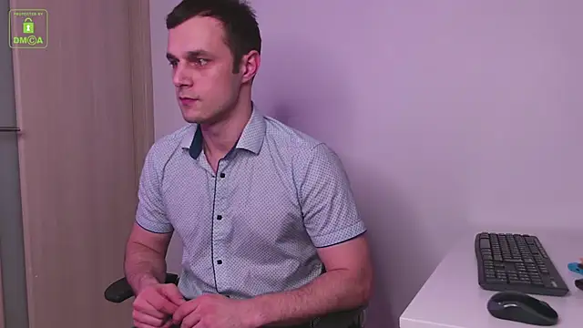 Snapshot of BrandonNorris chatting on December 11, 8:38 pm BrandonNorris online show from December 11, 8:38 pm