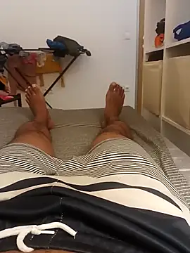 maleesa online show from April 20, 2:25 am