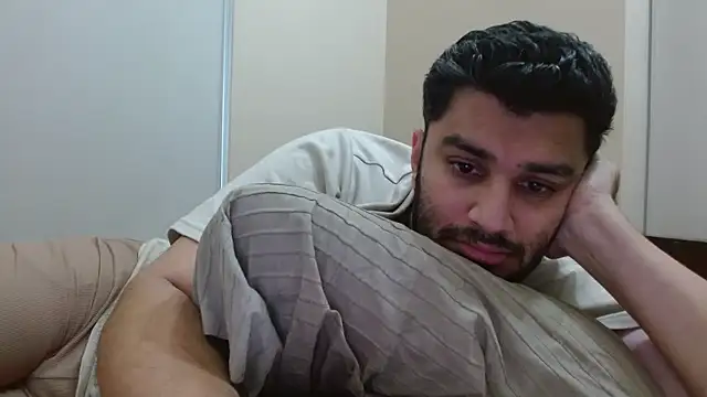 Snapshot of robintoit chatting on September 14, 3:41 am robintoit online show from September 14, 3:41 am