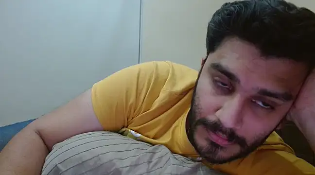 Snapshot of robintoit chatting on January 6, 12:46 pm robintoit online show from January 6, 12:46 pm