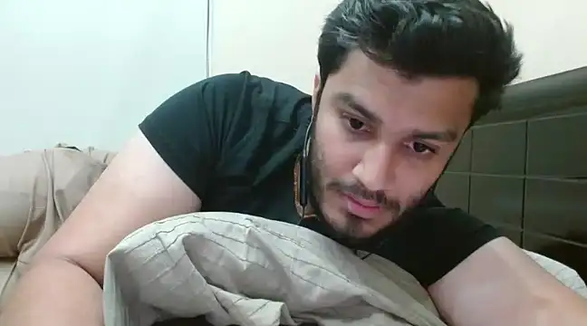 Snapshot of robintoit chatting on February 14, 3:15 pm robintoit online show from February 14, 3:15 pm