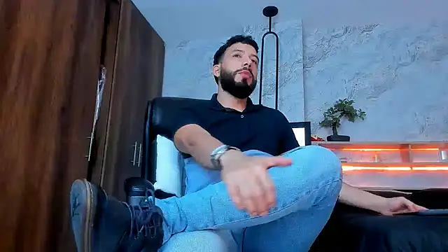 bruno woods online show from March 2, 2:30 am