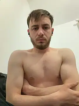 Julian128 online show from March 30, 9:38 pm