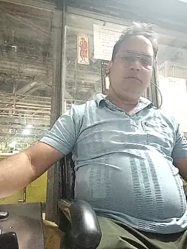 DeepakXxxR86 online show from March 29, 9:04 pm