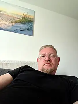 Pol1074 online show from July 28, 3:08 pm