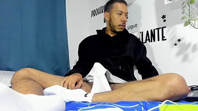 Aronxxs online show from October 24, 9:44 am