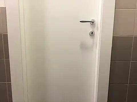 3e77o online show from April 5, 8:27 pm