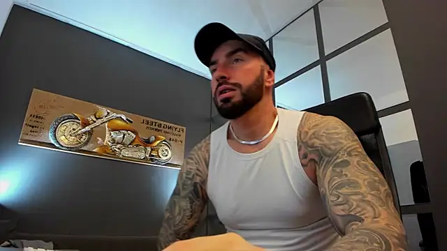 AronGrant online show from March 21, 8:50 am