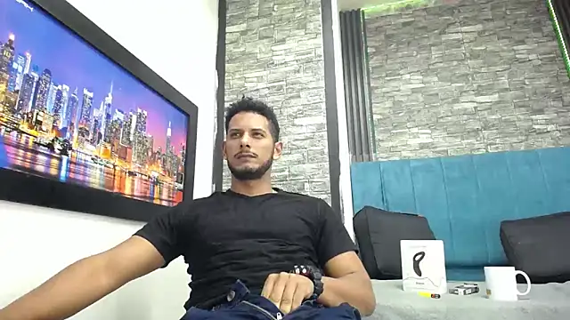 Chris Dick23 online show from February 20, 6:10 am