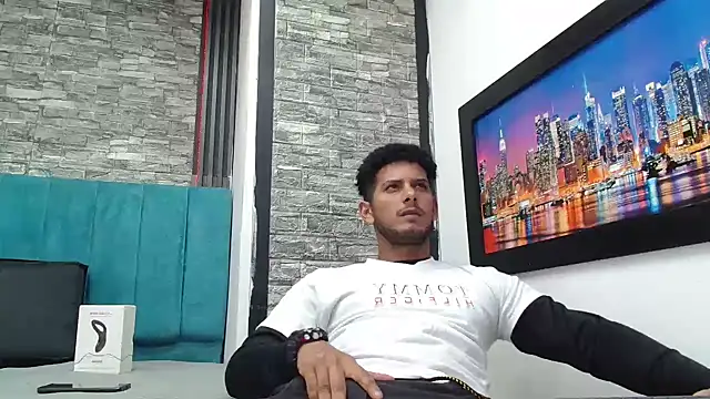 Chris Dick23 online show from January 11, 5:22 am