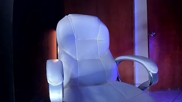 kingbear777 online show from March 15, 3:03 am