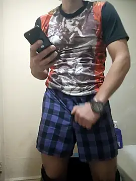 Snapshot of RoleMaster2069 chatting on January 28, 6:16 am RoleMaster2069 online show from January 28, 6:16 am