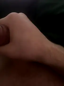 Snapshot of Xcum28 chatting on October 17, 10:36 pm Xcum28 online show from October 17, 10:36 pm