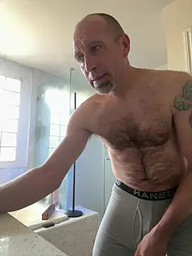 El Gizmo online show from January 13, 5:28 pm