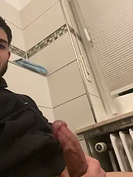 Furko 33 online show from December 27, 1:00 am