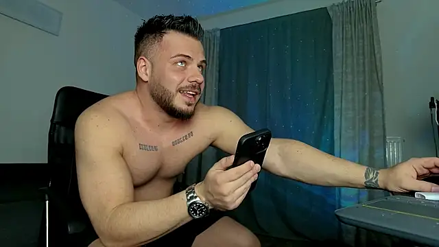 juliusmasters online show from February 23, 9:36 pm