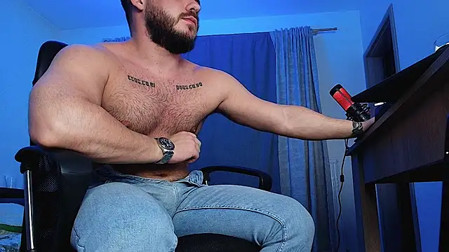 juliusmasters online show from December 2, 10:10 pm