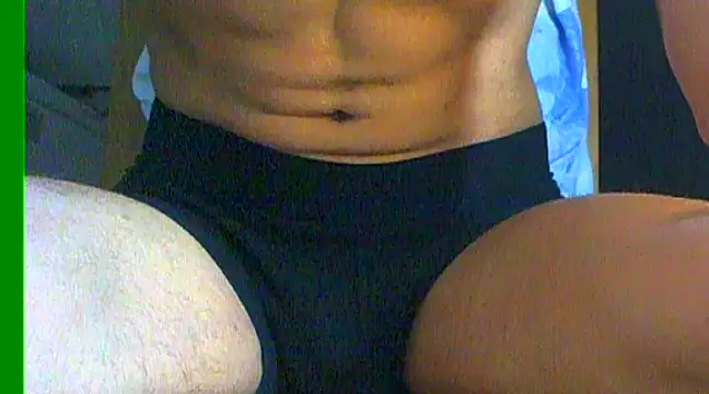 Snapshot of Ian_zaenzz chatting on December 12, 8:43 pm Ian zaenzz online show from December 12, 8:43 pm