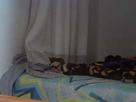 Ian zaenzz online show from April 25, 4:26 pm