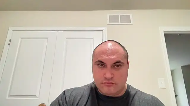 SluggishChase99 online show from February 11, 9:35 pm