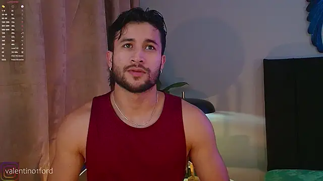 Snapshot of Valentinoford chatting on October 3, 8:03 pm Valentinoford online show from October 3, 8:03 pm