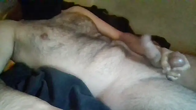 Snapshot of Hairyarabguy chatting on January 2, 1:19 pm Hairyarabguy online show from January 2, 1:19 pm