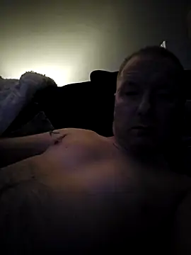 walker1979 online show from February 12, 10:27 pm