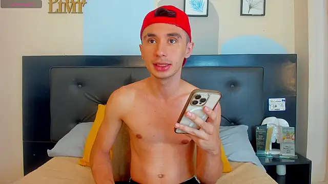Jotastevensxx online show from July 4, 8:45 pm