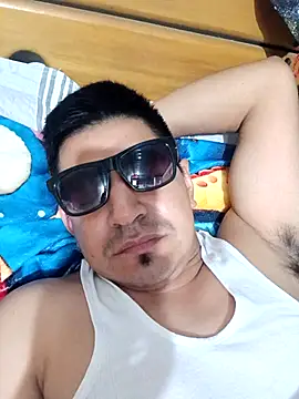 latino17 online show from August 7, 8:21 am