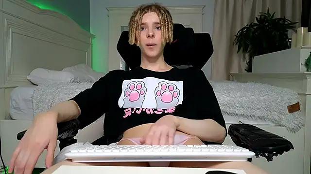 Kudi Minnt online show from March 3, 7:43 pm