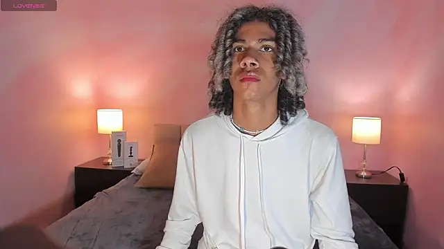 Maxim-Walker online show from December 16, 3:08 am